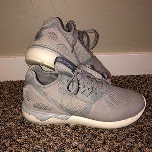 brand new women’s Adidas sneakers